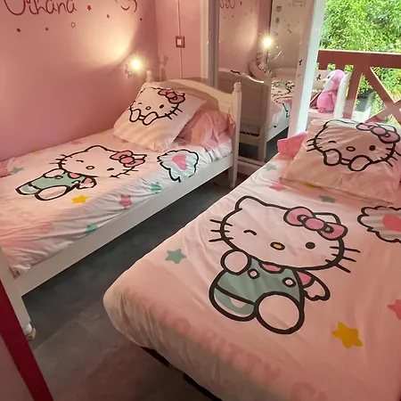 Casa Romantica En בית נופש אונדאיי