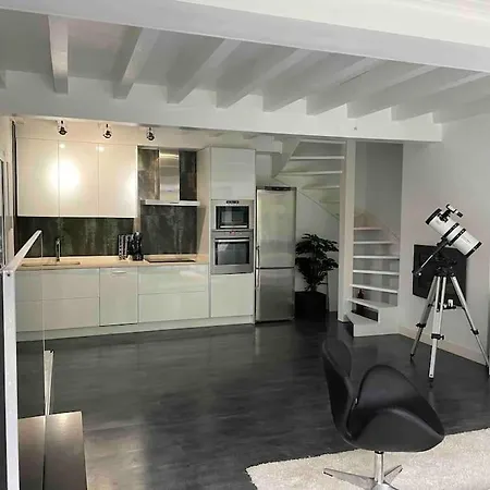 Casa Romantica En